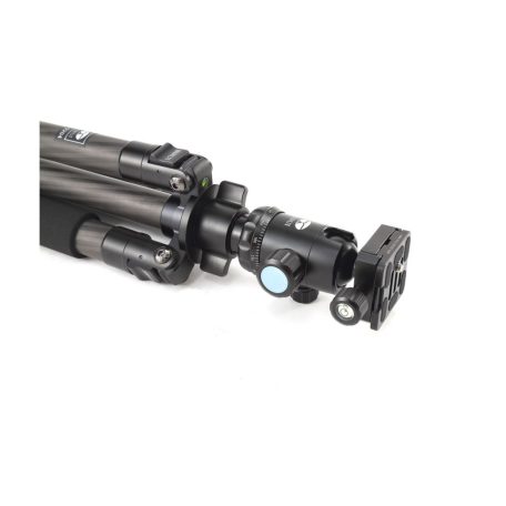 SIRUI R-2204 carbon tripod