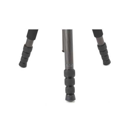 SIRUI R-2204 carbon tripod