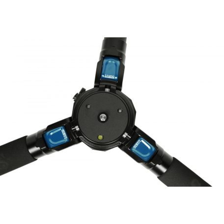 SIRUI AR-3204 Explorer carbon tripod 75mm-es szintezőcsészével