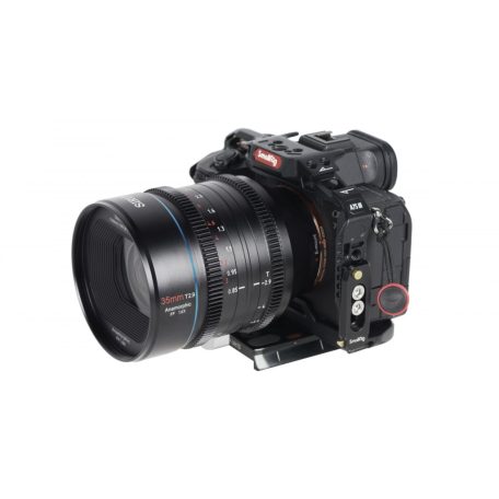 SIRUI Venus 35mm T2.9 1.6x Full Frame Anamorf objektív Leica L bajonettel