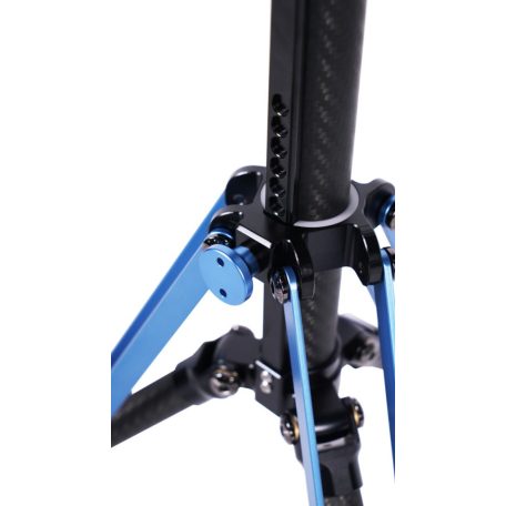 SIRUI DK18 levegő csillapítású, karbonszálas 1,8 méteres könnyű és hordozható stúdiólámpa állvány