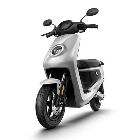 Elektromos robogó niu mqi+ sport bal elöl